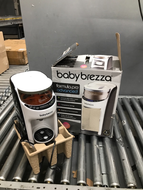 Photo 2 of (USED) New and Improved Baby Brezza Formula Pro Advanced Formula Dispenser Machine - Automatically Mix a Warm Formula Bottle Instantly - Easily Make Bottle with Automatic Powder Blending