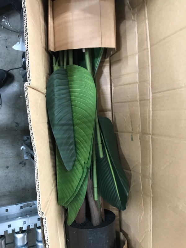 Photo 2 of [2 Packs] Artificial Tree Bird of Paradise Plant 4 Feet Faux Banana Tree Plant with 8 Trunks, 48 inches Fake Banana Leaf Plants