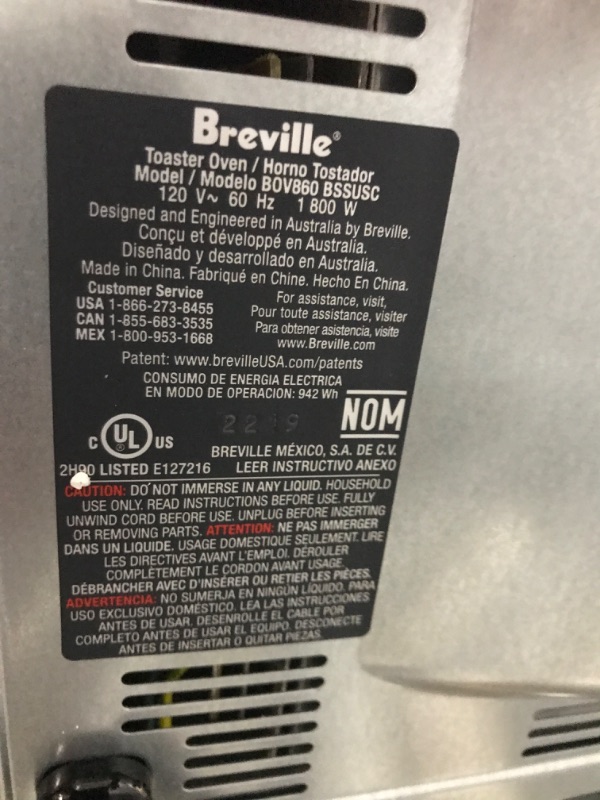 Photo 4 of *** MINOR DENT*** Breville Smart Oven Air Fryer Toaster Oven, Brushed Stainless Steel, BOV860BSS