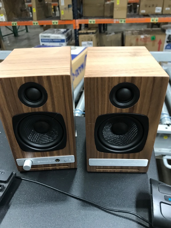 Photo 4 of Audioengine HD3 Powered Bluetooth Speakers and DS1M Metal Desktop Speaker Stands Bundle (Walnut)
