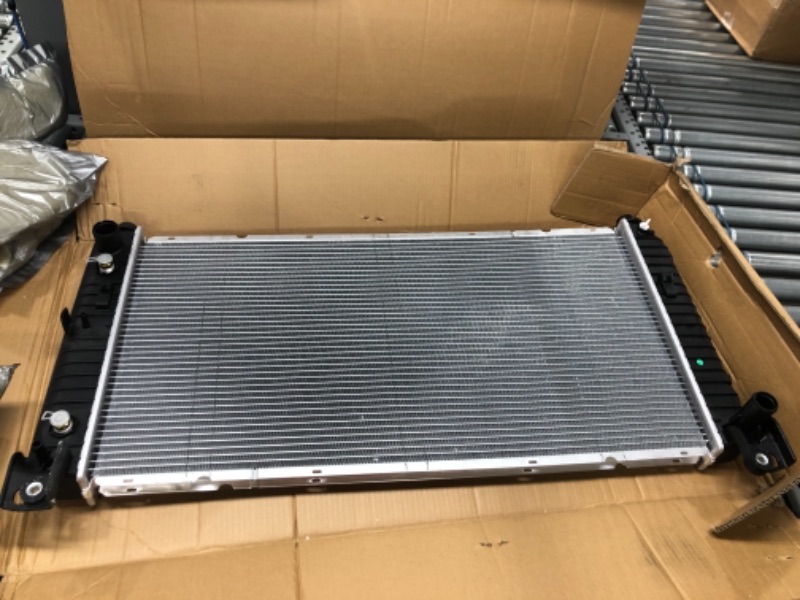 Photo 3 of GM Genuine Parts 21650 Radiator  