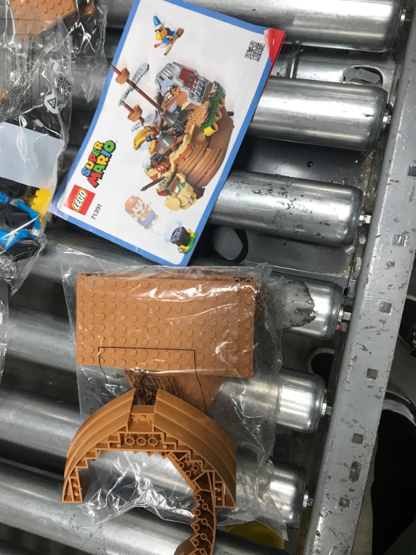 Photo 4 of *Damaged Box/See Photos* LEGO Super Mario Bowser’s Airship Expansion Set 71391 Building Kit; Collectible Build-Display-and-Play Toy for Kids, New 2021 (1,152 Pieces) Frustration-Free Packaging