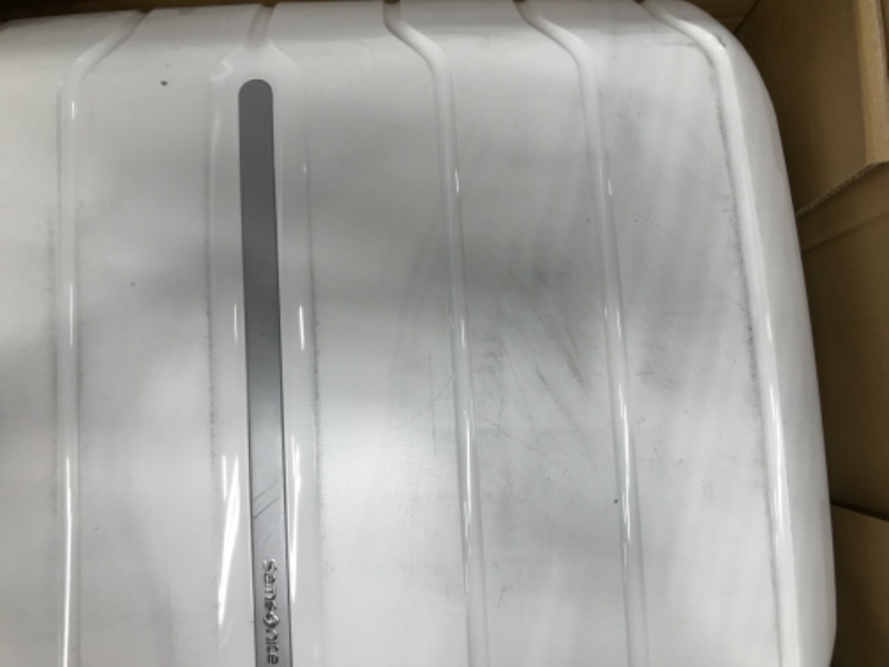 Photo 1 of ****scratches on bottom of case****
Samsonite Freeform Hardside Expandable with Double Spinner Wheels, Checked-Large 28-Inch, White Checked-Large 28-Inch White