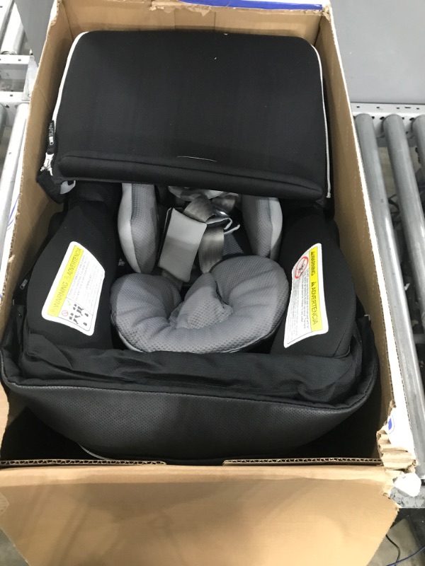 Photo 4 of Chicco KeyFit 30 Zip Air Infant Car Seat and Base | Rear-Facing Seat for Infants 4-30 lbs. | Includes Infant Head and Body Support | Zip-Open Boot and 3D AirMesh Q Collection KeyFit 30 with 3S AirMesh