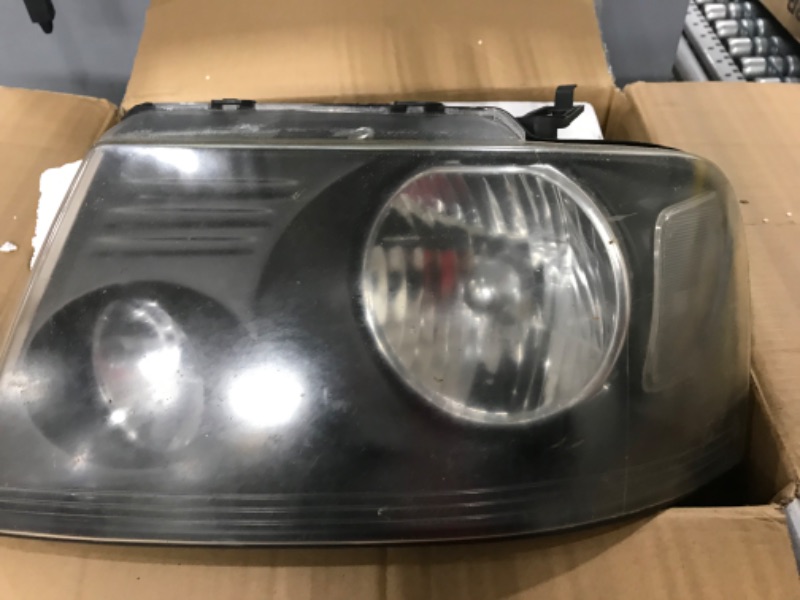 Photo 3 of DWVO Headlight Assembly Compatible with Ford F150 Pickup 2004-2008 Clear Reflector Passenger and Driver side Black Housing Clear Lens Clear Reflector A Black Housing Clear Reflector Clear Lens OE Replacement