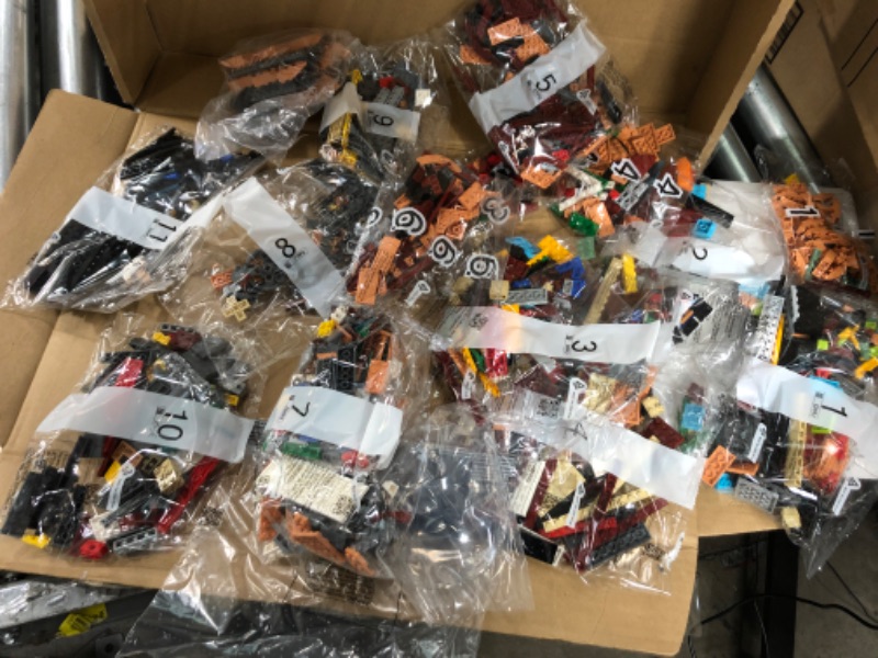 Photo 4 of LEGO Star Wars Luke Skywalker’s Landspeeder 75341 Collectible Building Display Set for Adult Fans of Star Wars (1,890 Pieces) FrustrationFree Packaging