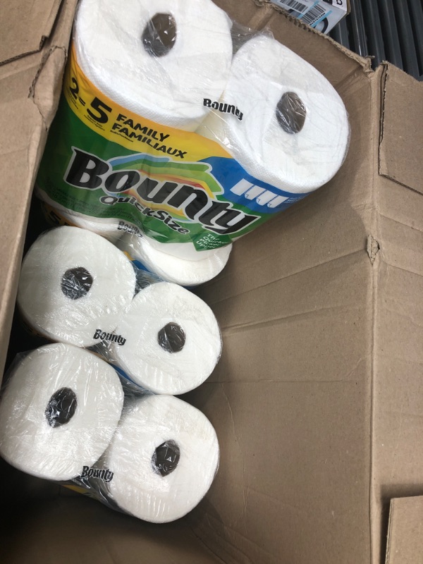 Photo 3 of Bounty Quick-Size Paper Towels, White, 12 Family Rolls = 30 Regular Rolls
(Missing 1 pack) (10 Rolls total)