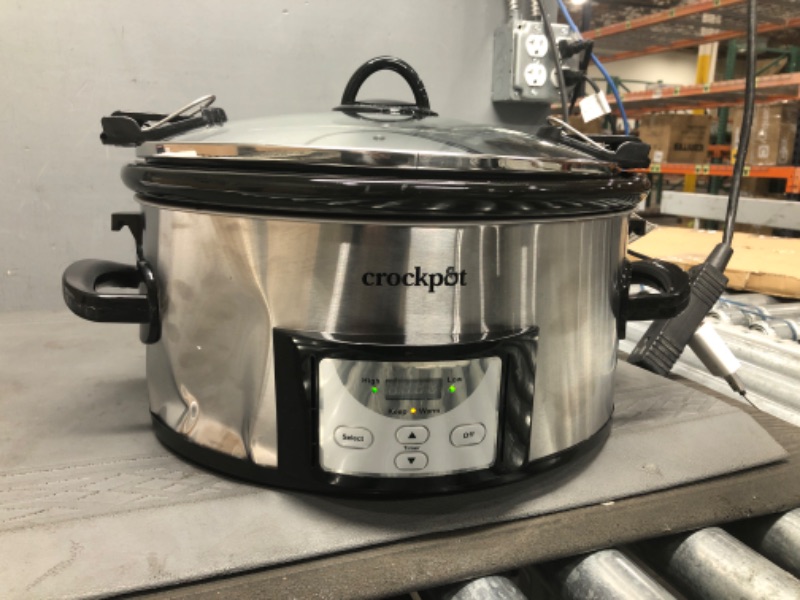 Photo 2 of (See photo for damage) Crock-Pot SCCPVL610-S-A 6-Quart Cook & Carry Programmable Slow Cooker with Digital Timer, Stainless Steel (Tested) 