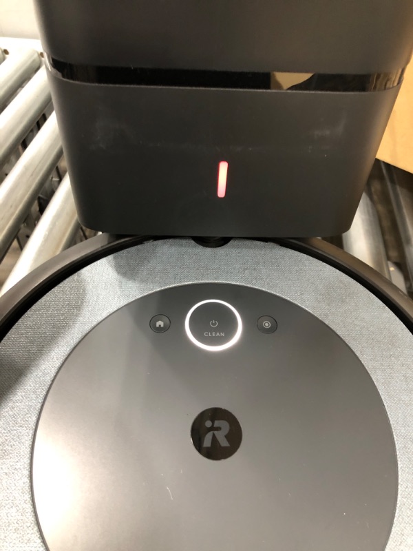 Photo 6 of **** USED **** *** TESTED POWER ON *** iRobot Roomba i4+ EVO (4552) Robot Vacuum with Automatic Dirt Disposal - Empties Itself for up to 60 Days, Wi-Fi Connected Mapping, Compatible with Alexa, Ideal for Pet Hair, Carpets