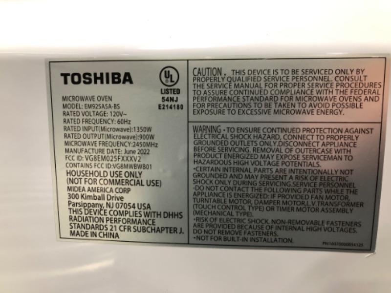 Photo 4 of *Tested* TOSHIBA EM925A5A-BS Countertop Microwave Oven, 0.9 Cu Ft With 10.6 Inch Removable Turntable, 900W, 6 Auto Menus, Mute Function & ECO Mode, Child Lock, LED Lighting, Black Stainless Steel
