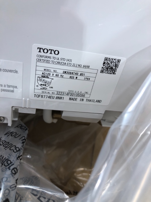 Photo 4 of ***SEE NOTES*** parts only** dose not power on**** TOTO SW3084#01 WASHLET C5 Electronic Bidet Toilet Seat with PREMIST and EWATER+ Wand Cleaning, Elongated, Cotton White C5 Elongated Cotton White