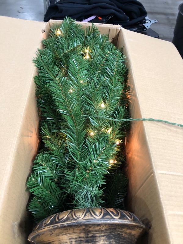 Photo 3 of *** TESTED*** LIGHTS UP*** National Tree Company Pre-lit Artificial Christmas Tree For Entrances | Includes Pre-strung White Lights and Stand | Montclair Spruce - 5 ft 5 ft Tree