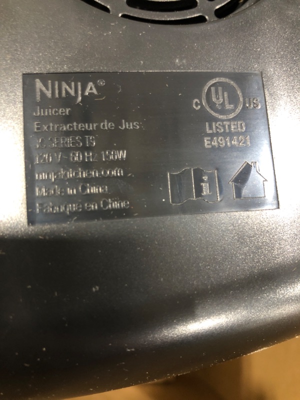 Photo 2 of ****tested, turns on****
****missing 2 filters*****
Ninja JC101 Cold Press Pro Compact Powerful Slow Juicer with Total Pulp Control and Easy Clean, Graphite, 13.78 in L x 6.89 in W x 14.17 in H