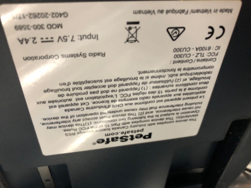 Photo 4 of **UNIT NEEDS REPAIR CONTINUES TO POUR OUT FOOD** PetSafe Smart Feed Automatic Pet Feeder for Cat and Dogs - Optional 2 Meal Splitter - Wi-Fi Enabled for iPhone and Android Devices (Compatible with Alexa), Portion Control and Programmable Timer Feeder for 