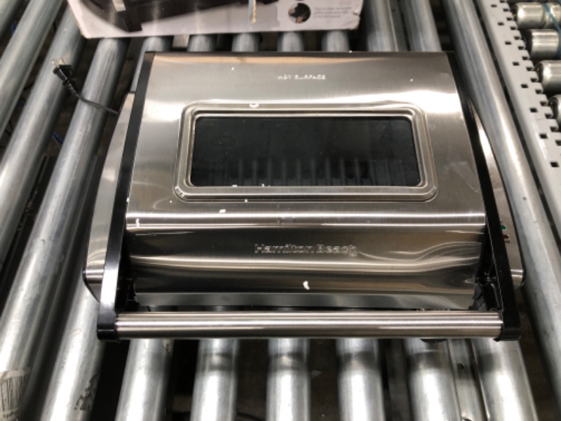 Photo 1 of *Powers on/Minor Damage-See Last Photo* Hamilton Beach Electric Indoor Searing Grill with Adjustable Temperature Control to 450F, 118 sq. in. Surface Serves 6, Removable Nonstick Grate, Viewing Window, Stainless Steel Searing Grill with Window