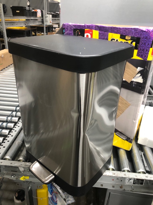 Photo 2 of (DAMAGED)Glad GLD-74506 Stainless Steel Step Trash Can with Clorox Odor Protection | Large Metal Kitchen Garbage Bin with Soft Close Lid, Foot Pedal and Waste Bag Roll Holder, 13 Gallon, Stainless Stainless 13 Gallon1012390081
LPNPMOE2576024
**DENT**