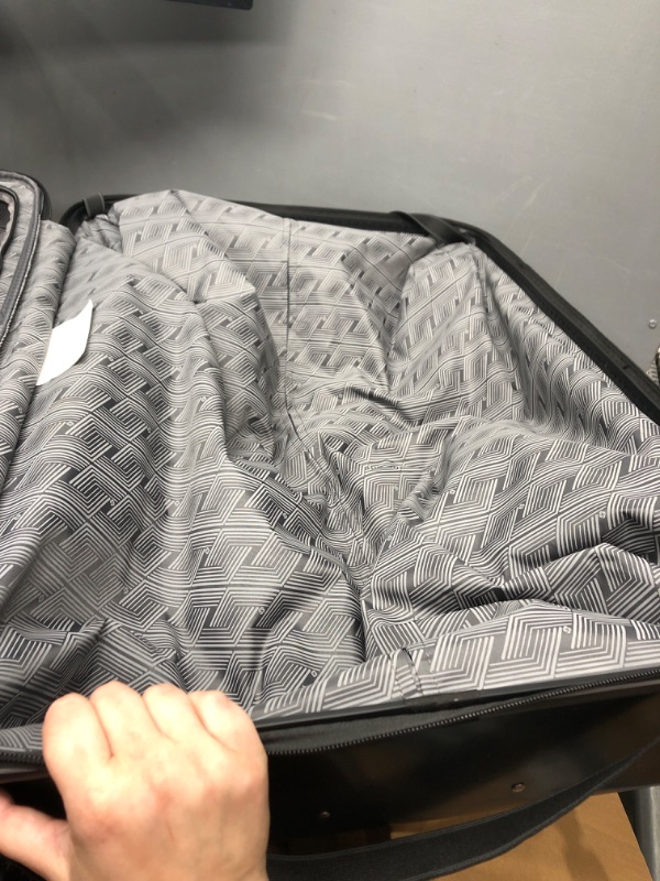 Photo 1 of ***DAMAGED PLEASE SEE FULL LISTING*** Samsonite Omni 2 Hardside Expandable Luggage with Spinner Wheels, Checked-Large 28-Inch, Midnight Black Checked-Large 28-Inch Midnight Black