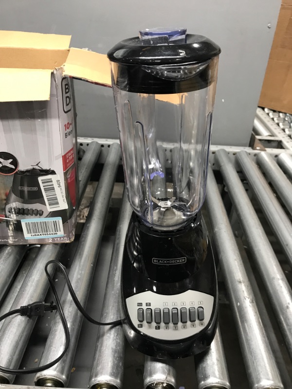 Photo 2 of BLACK+DECKER Crush Master 10-Speed Blender, Black, BL2010BP
