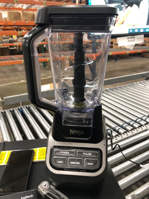 Photo 2 of **** USED **** *** TESTED POWERED ON ***
Ninja BL610 Professional 72 Oz Countertop Blender with 1000-Watt Base and Total Crushing Technology for Smoothies, Ice and Frozen Fruit, Black, 9.5 in L x 7.5 in W x 17 in H with 25 Chef-inspired Recipes