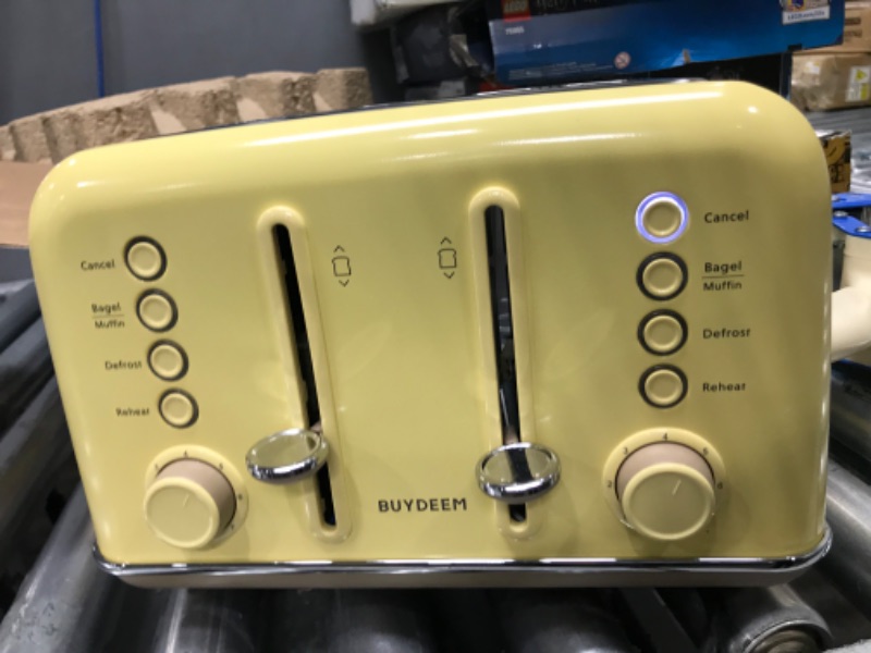 Photo 2 of ***ONE TOASTER IS DEFECTIVE***
Buydeem DT640 4-Slice Toaster Extra Wide Slots-Yellow
