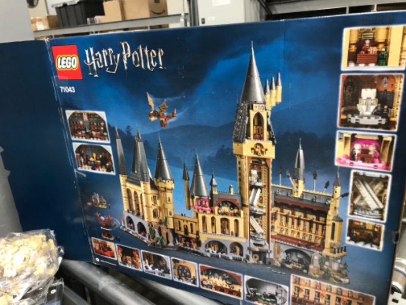 Photo 12 of ***BAG 15 MISSING**MINOR DENTS IN BOX***
LEGO Harry Potter Hogwarts Castle Advanced Building Set Model with Harry Potter Minifigures 71043