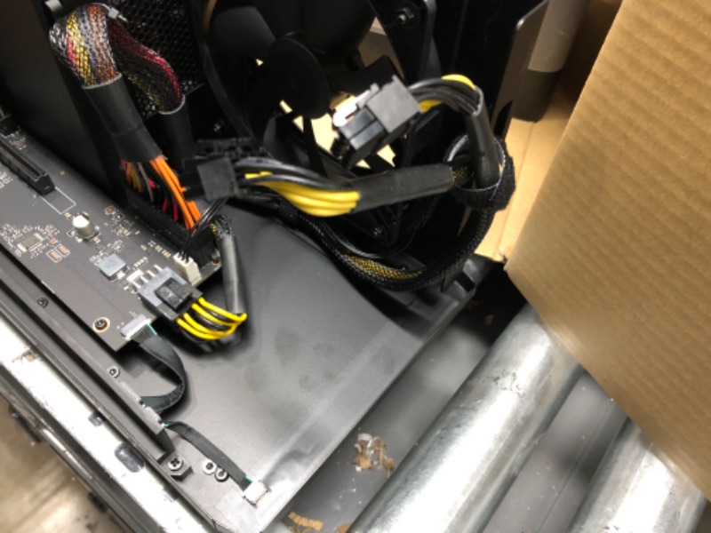 Photo 1 of Razer Core X Chroma Aluminum External GPU Enclosure (eGPU): Compatible with Windows & MacOS Thunderbolt 3 Laptops, NVIDIA /AMD PCIe Support, 700W PSU, 4x USB 3.1, 1x Gbit Ethernet, Chroma RGB, Black
