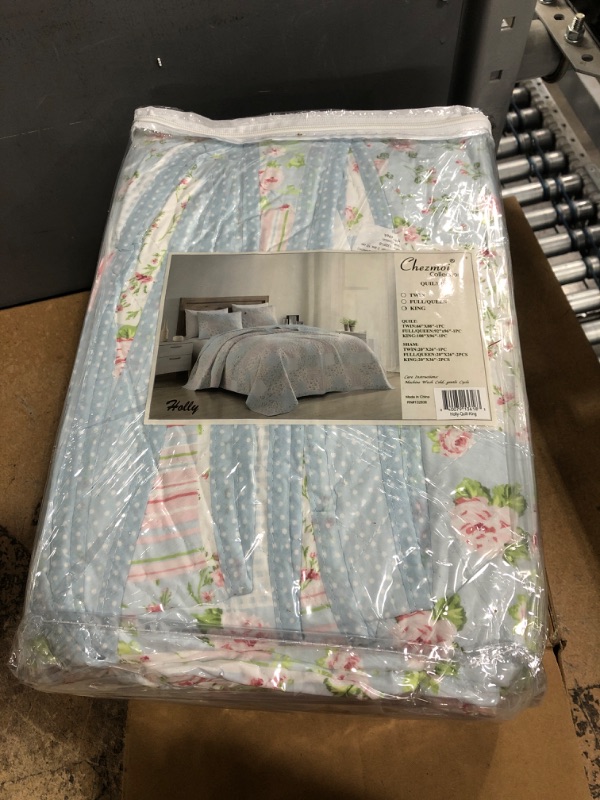 Photo 1 of Chezmoi Collection Holly 3-Piece Printed Patchwork Cotton Quilt Set - Flower Floral Candy Stripe Polka Dots - Stone Washed Lightweight Bedspread, King Size Floral Patchwork King