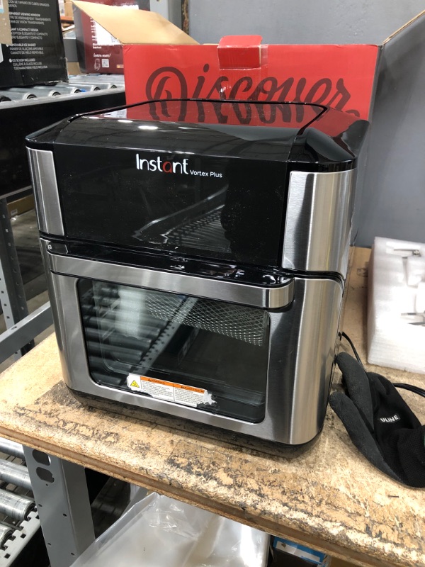 Photo 2 of *** NEW *** **** SHIPPING DAMAGE TO DOOR ****
Instant Vortex Plus 10-Quart Air Fryer, From the Makers of Instant Pot, 7-in-10 Functions, with EvenCrisp Technology, App with over 100 Recipes, Stainless Steel 10QT Vortex Plus