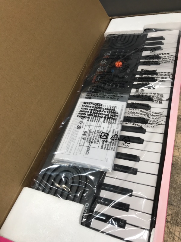 Photo 1 of Casio SA-78 44-Key Mini Personal Keyboard, Pink