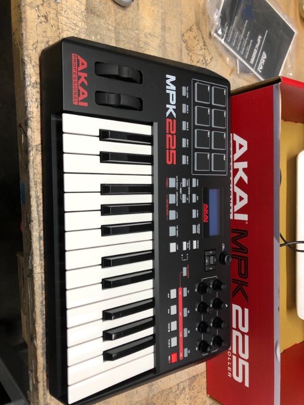 Photo 4 of AKAI Professional MPK225 - USB MIDI Keyboard Controller with 25 Semi Weighted Keys, Assignable MPC Controls, 8 Pads and Q-Links, Plug and Play 25 Keys Controller Only