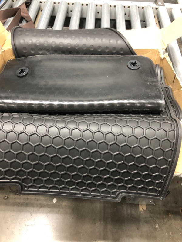 Photo 1 of Megiteller Car Floor Mats Custom Fit for Chevrolet Chevy Equinox 2018 2019 2020 2021 2022 2023 Odorless Washable Heavy Duty Rubber (All Weather) Floor Liners Front and Rear Row Set Black Black Floor mats