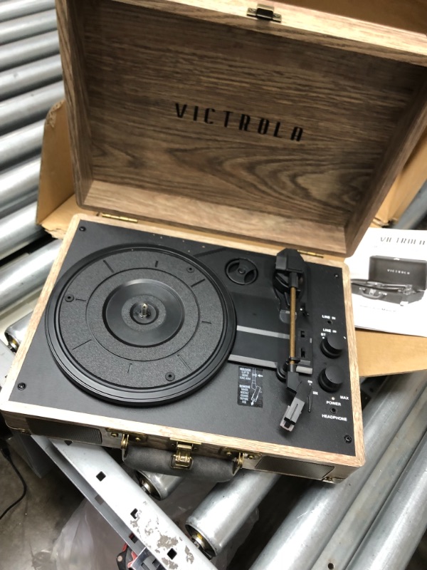 Photo 3 of INCOMPLETE ITEM
Victrola Vintage 3-Speed Bluetooth Portable Suitcase Record Player with Built-in Speakers | Upgraded Turntable Audio Sound| Includes Extra Stylus | Oatmeal (VSC-550BT-FOT)