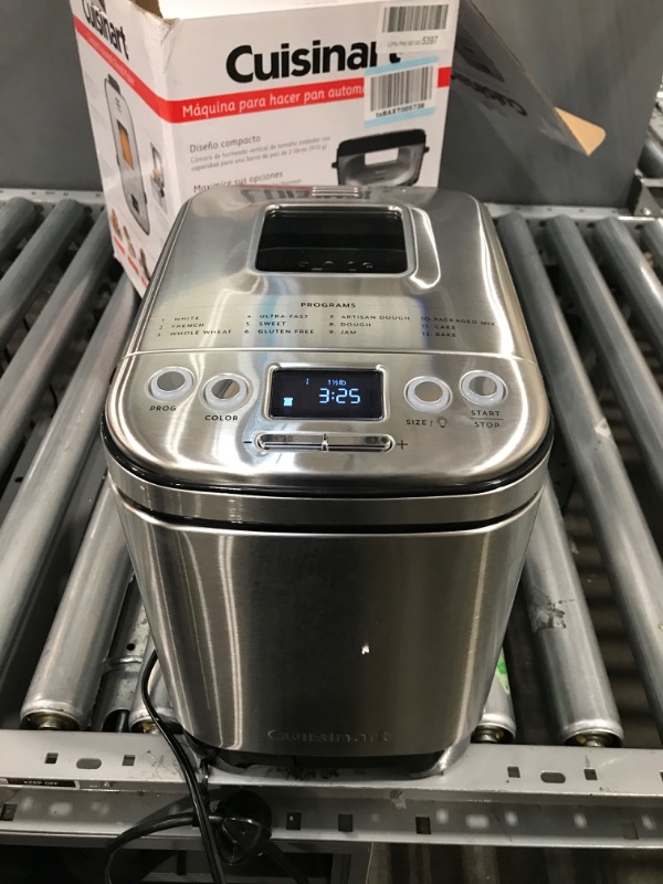 Photo 1 of Cuisinart Cbk-110M Compact Automatic Bread Maker