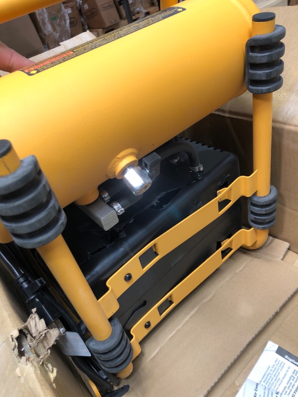 Photo 3 of (PARTS ONLY) DEWALT Air Compressor, 135-PSI Max, 1 Gallon (D55140) , Yellow