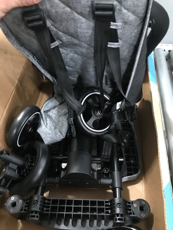 Photo 4 of **used item**
Dream On Me Lightweight And Compact Coast Rider Stroller With One Hand Easy Fold, Adjustable Handles And Soft Ride Wheels, Grey