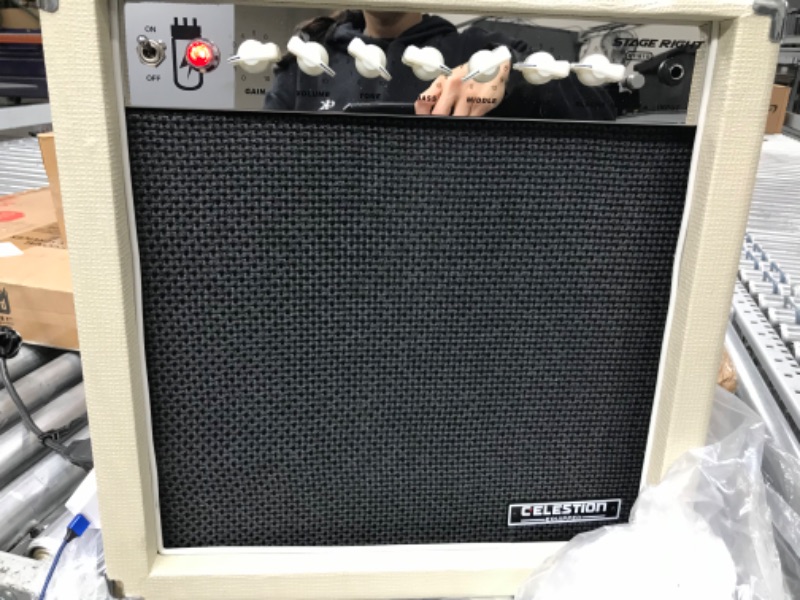 Photo 4 of ***speaker screen is detached on sides***
Monoprice 611815 15Watt, 1 x 12 Guitar Combo Tube Amplifier with Celestion Speaker & Spring Reverb 15 Watt Amp