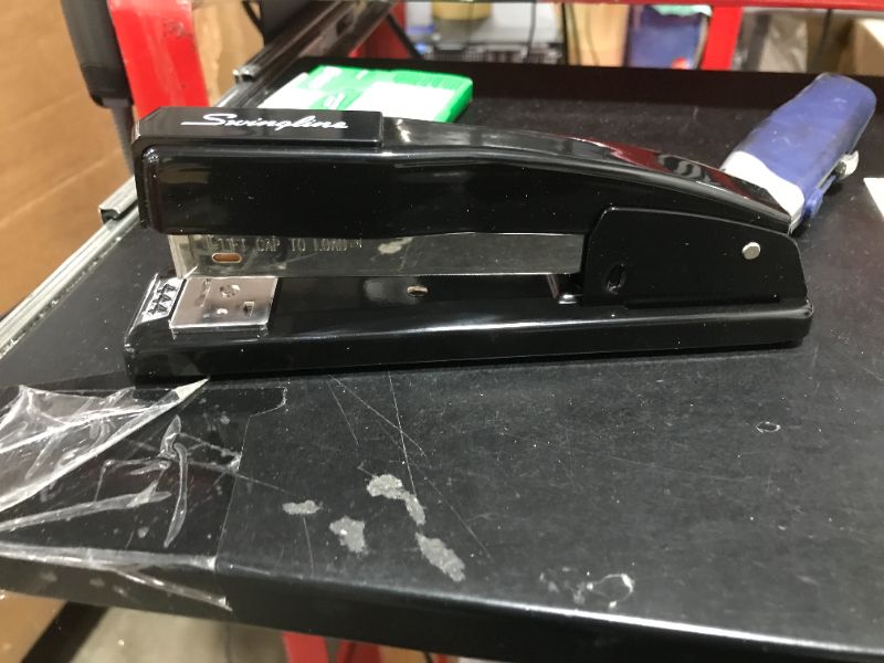 Photo 1 of Commercial stapler