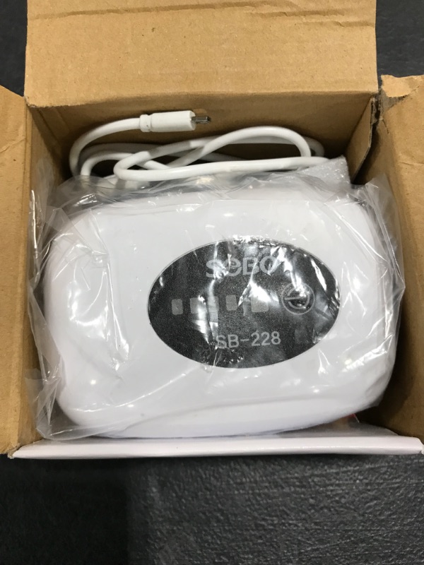 Photo 1 of Aquarium Air Pump Rechargeable Portable Fish Tank Air Pump USB Aerator Battery Aquarium Bubbler 2 Outlets with Stones/Tubes/Check Valve for Fish Tank,Fishing,Fish Transportation,Power Outage. PRIOR USE. 
