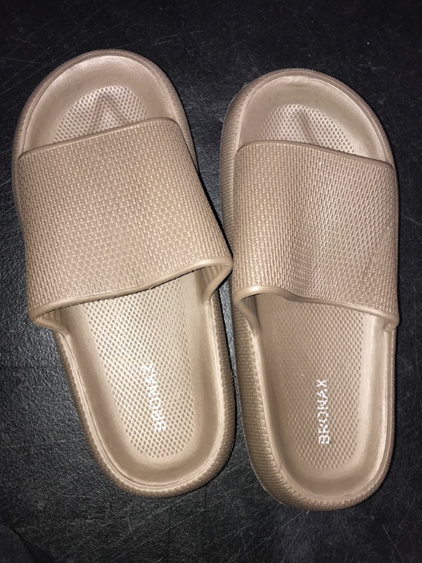 Photo 1 of BRONAX Cloud Slippers for Women and Men | Pillow Slippers Bathroom Sandals | Extremely Comfy | Cushioned Thick Sole size 40