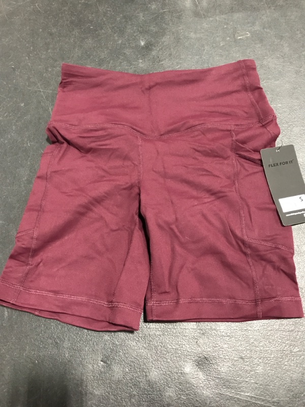 Photo 1 of 90 DEGREE WOMEN'S YOGA STYLE STRETCH SHORT. SPICED APPLE COLOR. SIZE SMALL. NEW WITH TAGS. 