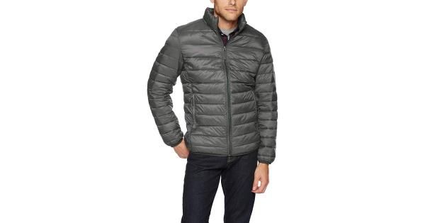 Photo 1 of Amazon Essentials Men's Lightweight Water-Resistant Packable Hooded Puffer Jacket size m
