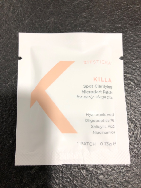 Photo 3 of ZitSticka Killa Kit | Self-Dissolving Microdart Acne Pimple Patch for Zits and Blemishes | Spot Targeting for blind, early-stage, hard-to-reach zits for Face and Skin (8 Pack)
OPEN BOX. 