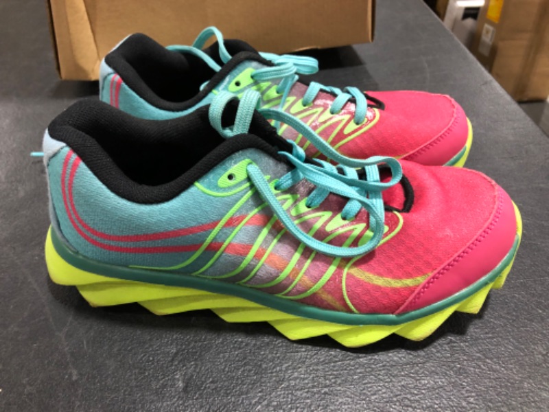 Photo 3 of ALEADER WOMEN'S BLADEFOAM COLORFUL RUNNING SHOES. SIZE 8 US. PRIOR USE. 