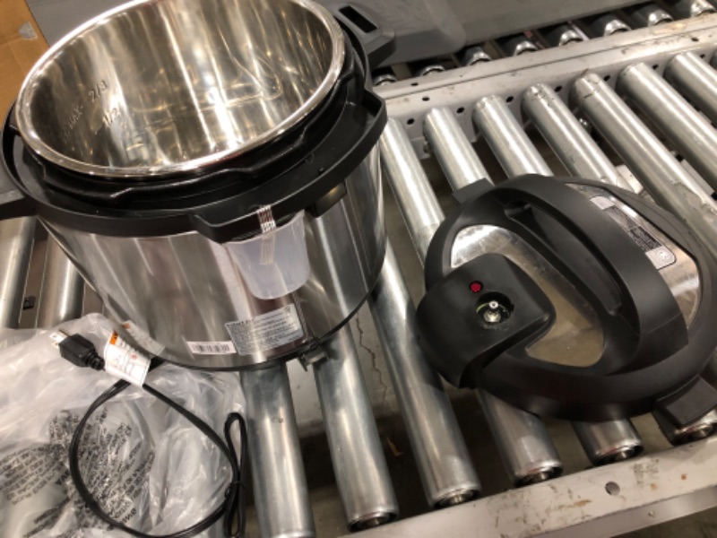 Photo 1 of 8 qt. Stainless Steel Duo Electric Pressure Cooker
