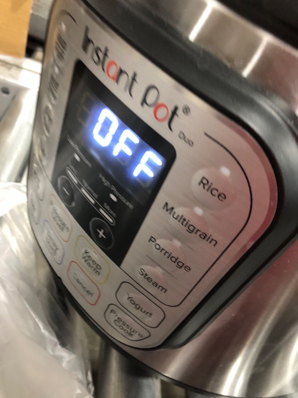 Photo 1 of 8 qt. Stainless Steel Duo Electric Pressure Cooker