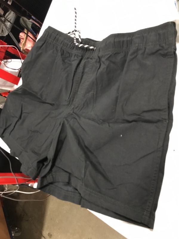 Photo 1 of Amazon essentials Black Size Lrg mens shorts 