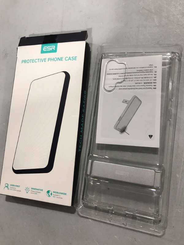 Photo 1 of ESR protective clear phone case w/kickstand  for samsung A32