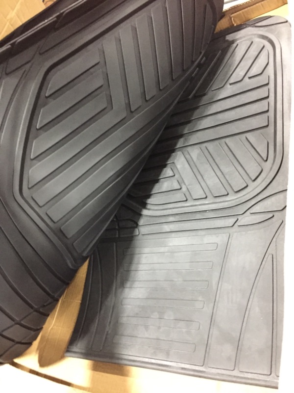 Photo 3 of AmazonBasics 3-Piece All-Season Odorless Heavy Duty Rubber Floor Mat for Cars, SUVs and Trucks, Black