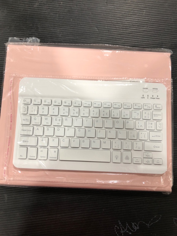 Photo 2 of Keyboard Case for iPad Pro 12.9 (6th Generation, 2022) - Wireless Detachable Keyboard and Pencil Holder for iPad Pro 12.9 5th (2021) & 4th (2020) & 3rd (2018) Generation (Pink)