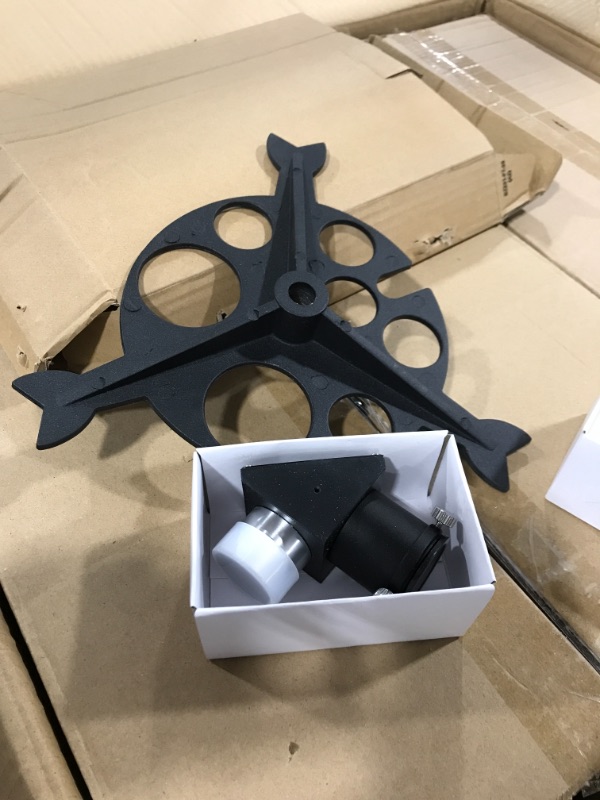 Photo 1 of Celestron - NexStar 6SE Telescope - Computerized Telescope for Beginners and Advanced Users - 6-Inch Primary Mirror & Zoom Eyepiece for Telescope - Versatile 8mm-24mm Zoom, 1.25" Eyepieces
